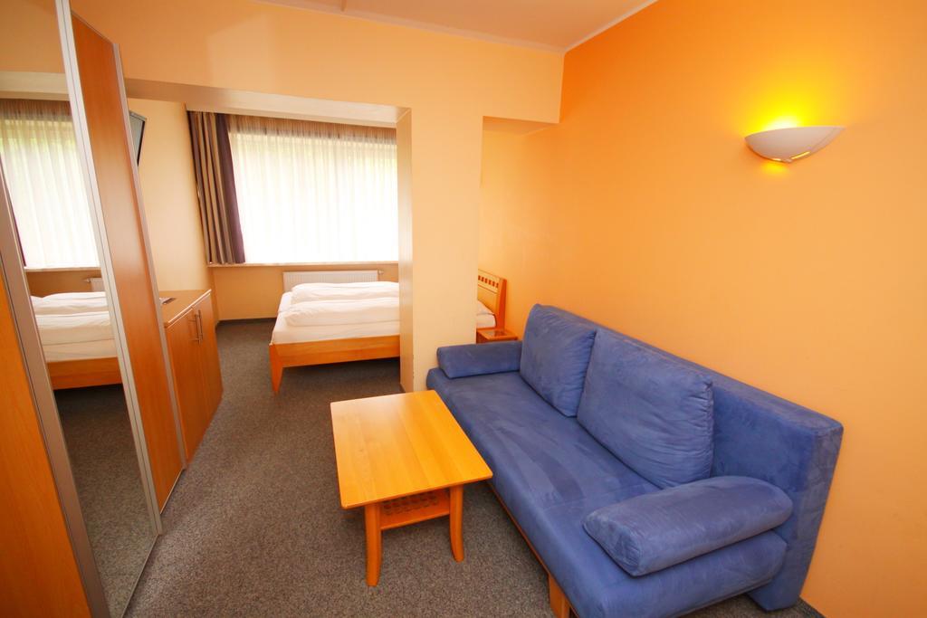 Hotel-Gasthof Restaurant Murblick Юденбурґ Номер фото